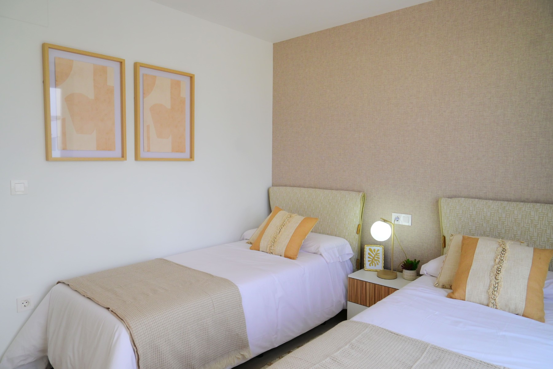 New Build Villa with 3 Bedrooms in Dolores, Alicante and Private Pool