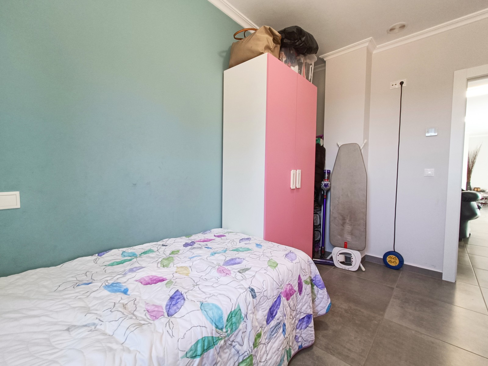 Villa, 4 Beds, Pinoso, Alicante with Large Private Plot