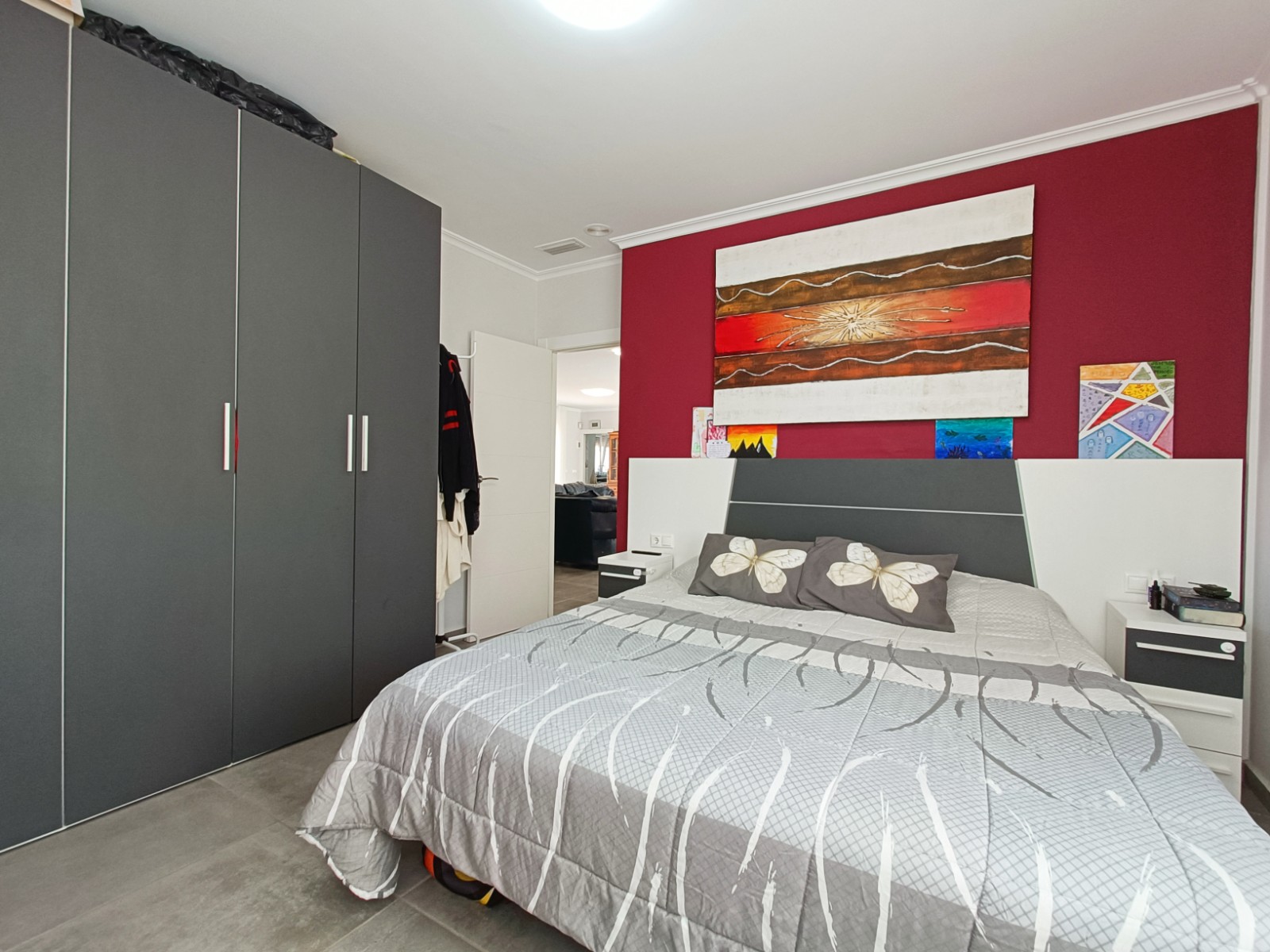 Villa, 4 Beds, Pinoso, Alicante with Large Private Plot
