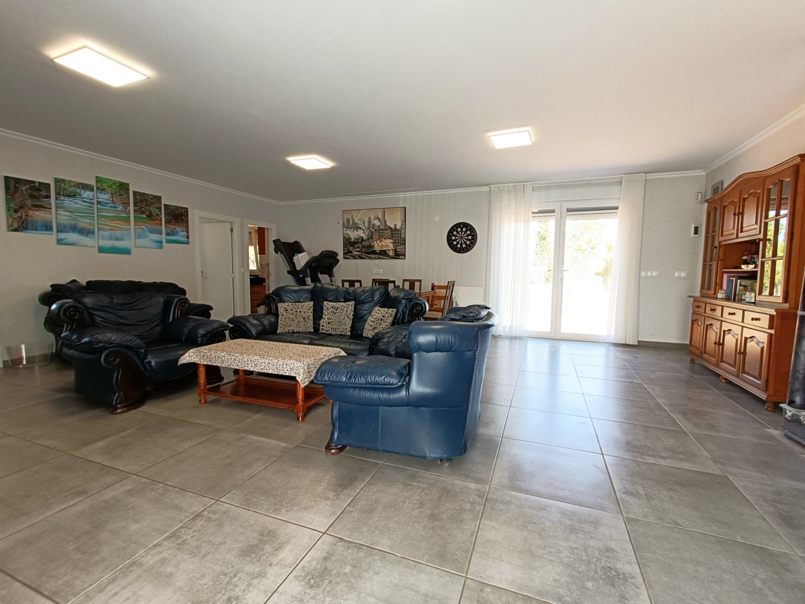 Villa, 4 Beds, Pinoso, Alicante with Large Private Plot