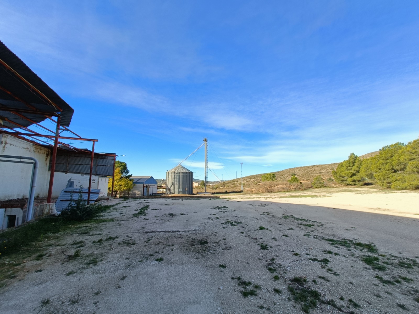 Former Winery, Hondón de los Frailes, 1929 m² Built, Large Plot